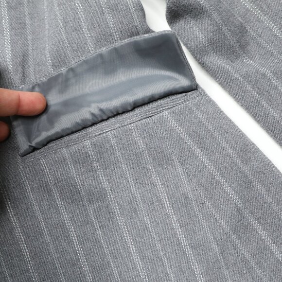 New York & Co Pinstripe Blazer Jacket Grey Silver Single Breasted Peak Lapel - Picture 10 of 14